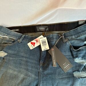 Torrid bombshell skinny Women's Dark Blue Skinny Jeans